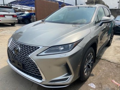 2020 Lexus ES350 Foreign used Gold
