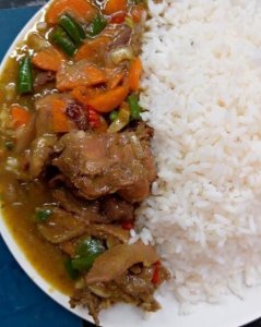 Curry sauce and white rice