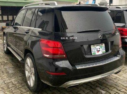 Registered 2011 upgraded to 2015 Mercedes-Benz GLK 350 with double pano roof, sensor key, first body