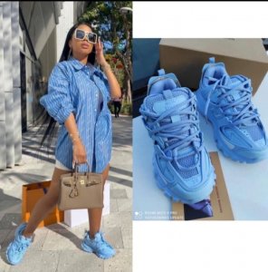Sexy ladies sneakers
