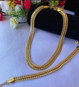 Bracelet and necklace