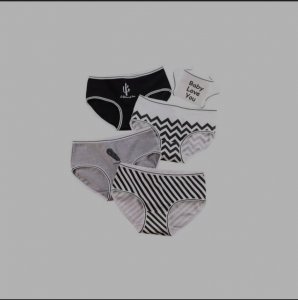 Sexy multi design panties (4 in 1)