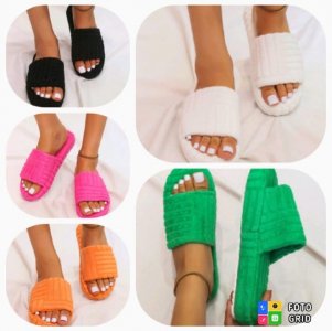 Sexy female's pam slippers