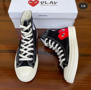 Lovely converse sneakers