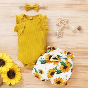 Kids smokey arm and floral shorts set