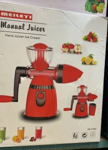 Quality hand manual juicer