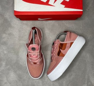 Designer Sneakers