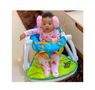 Baby comfy floor seat