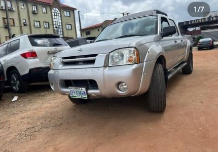Nissan Frontier