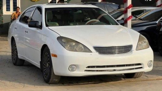 LEXUS ES300