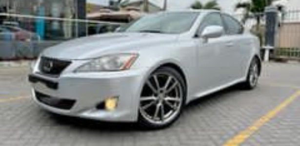 LEXUS IS250