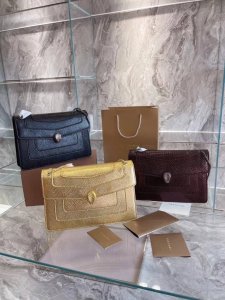 Snake Skin Textured Shoulder Bag