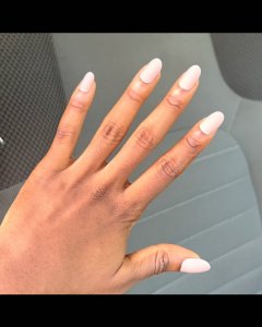 Natural Nude glueless nail set