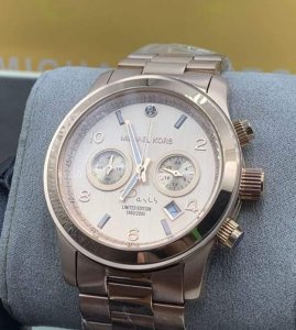 Quality wristwatch
